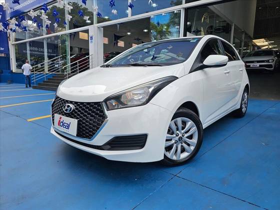 HYUNDAI HB20 1.6 COMFORT PLUS 16V FLEX 4P AUTOMÁTICO